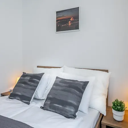 Cozy Studio In The Center Apartmán